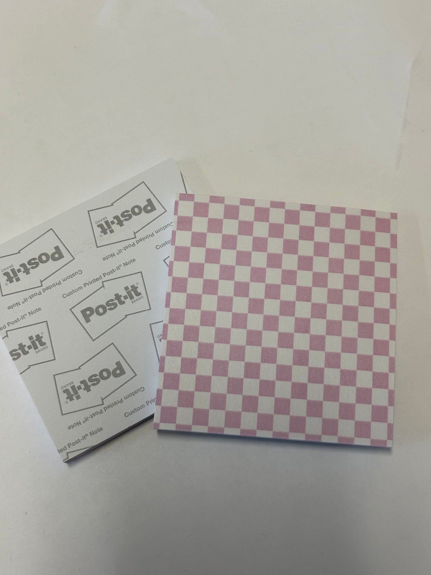 Checkered sticky notes