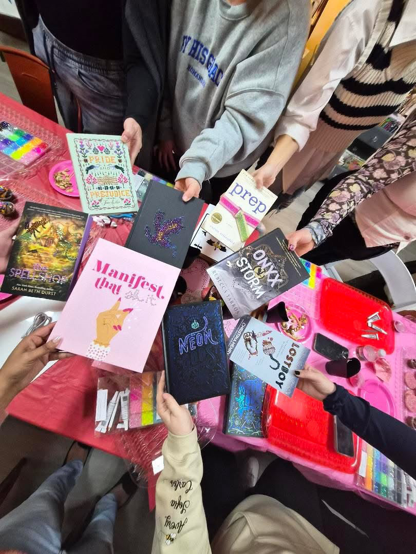 August 22nd - Book Bedazzling Event
