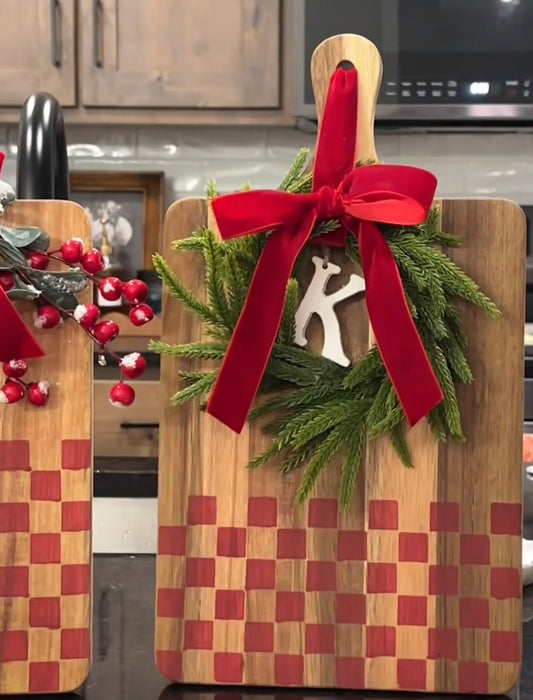 November 29th - Holiday Board Decorating