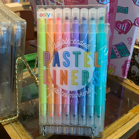 Cool Aunt Pen Set – Stylish Scribe Stationery
